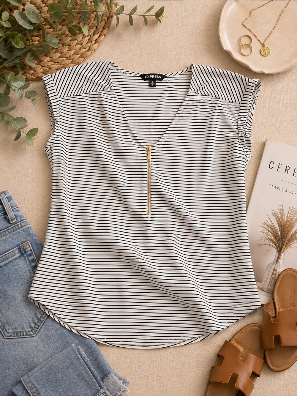 Express Black & White Striped V-Neck Zip Short Sleeve Top
